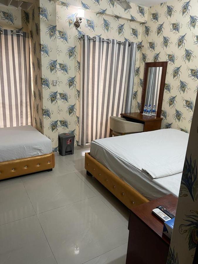 Hotel Blue Castle Dhaka Buitenkant foto